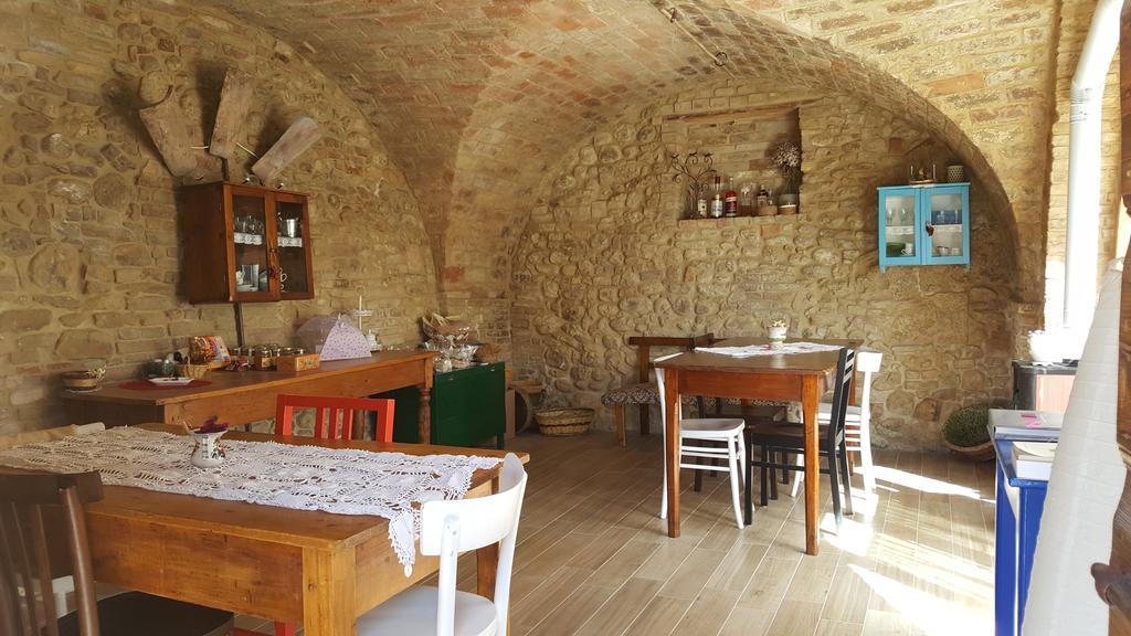 Villa Agriturismo Bio-Melampo à Ancarano  Extérieur photo